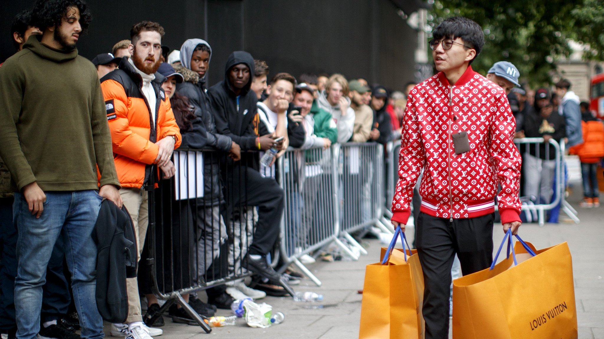 Louis Vuitton queue in London